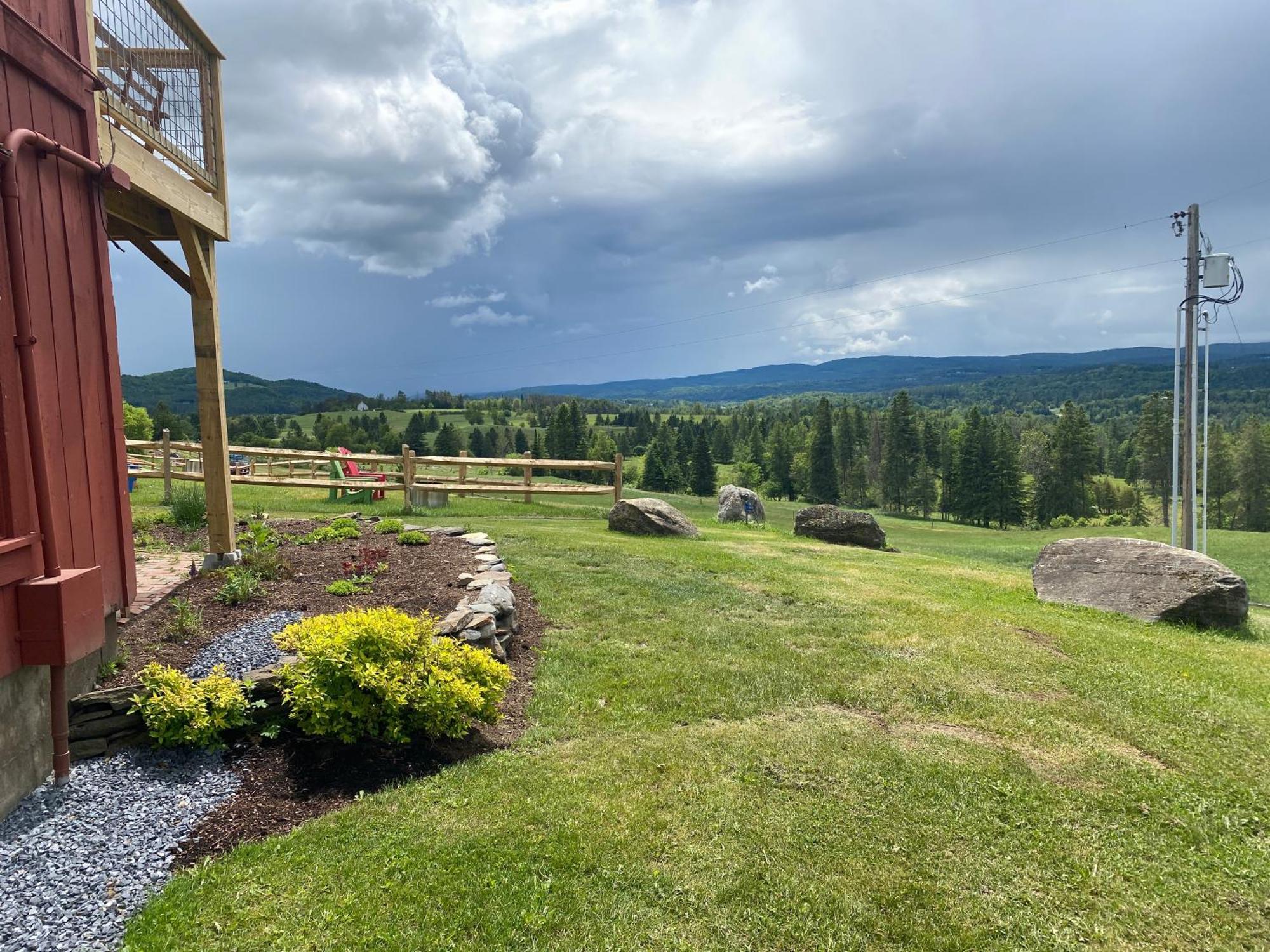 The Wildflower Inn Lyndonville Exterior foto